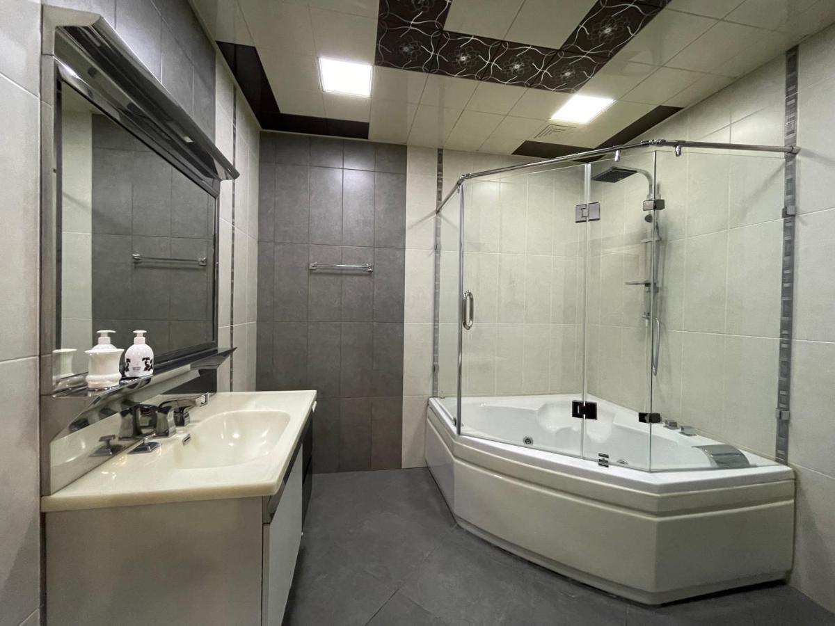 Meqafun Sea View Apartment Баку Екстериор снимка